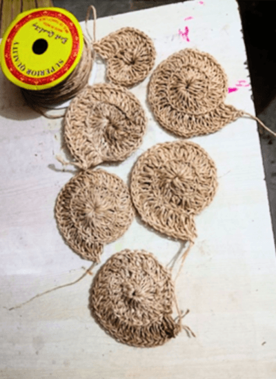 Crocheted samples out of fine yarns